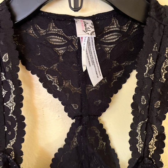 Intimately Free People Elegant Black Lace Bralette Size XS - Picture 4 of 6